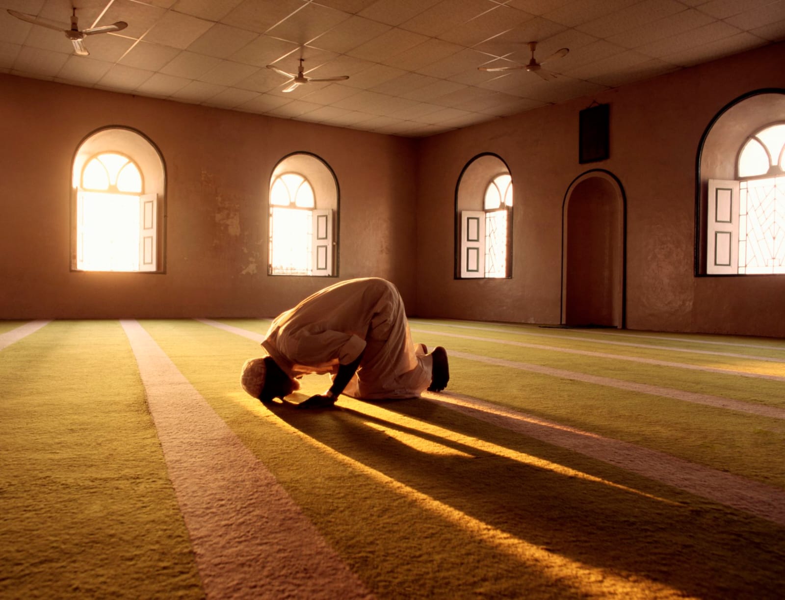 Keutamaan Shalat Sunnah Rawatib dan Rahasia di Balik Penamaannya