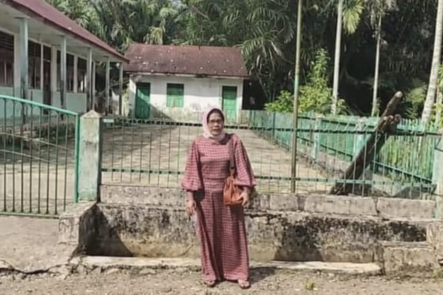 Perwakilan Masyarakat Anggoli Minta Inspektorat Periksa Kepala Desa,  
