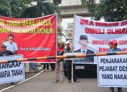 Aksi Demo Warga Desa Mangsang di Kantor ESDM Terkait Dugaan Oknum Kades Inisial ZA Manipulasi Data