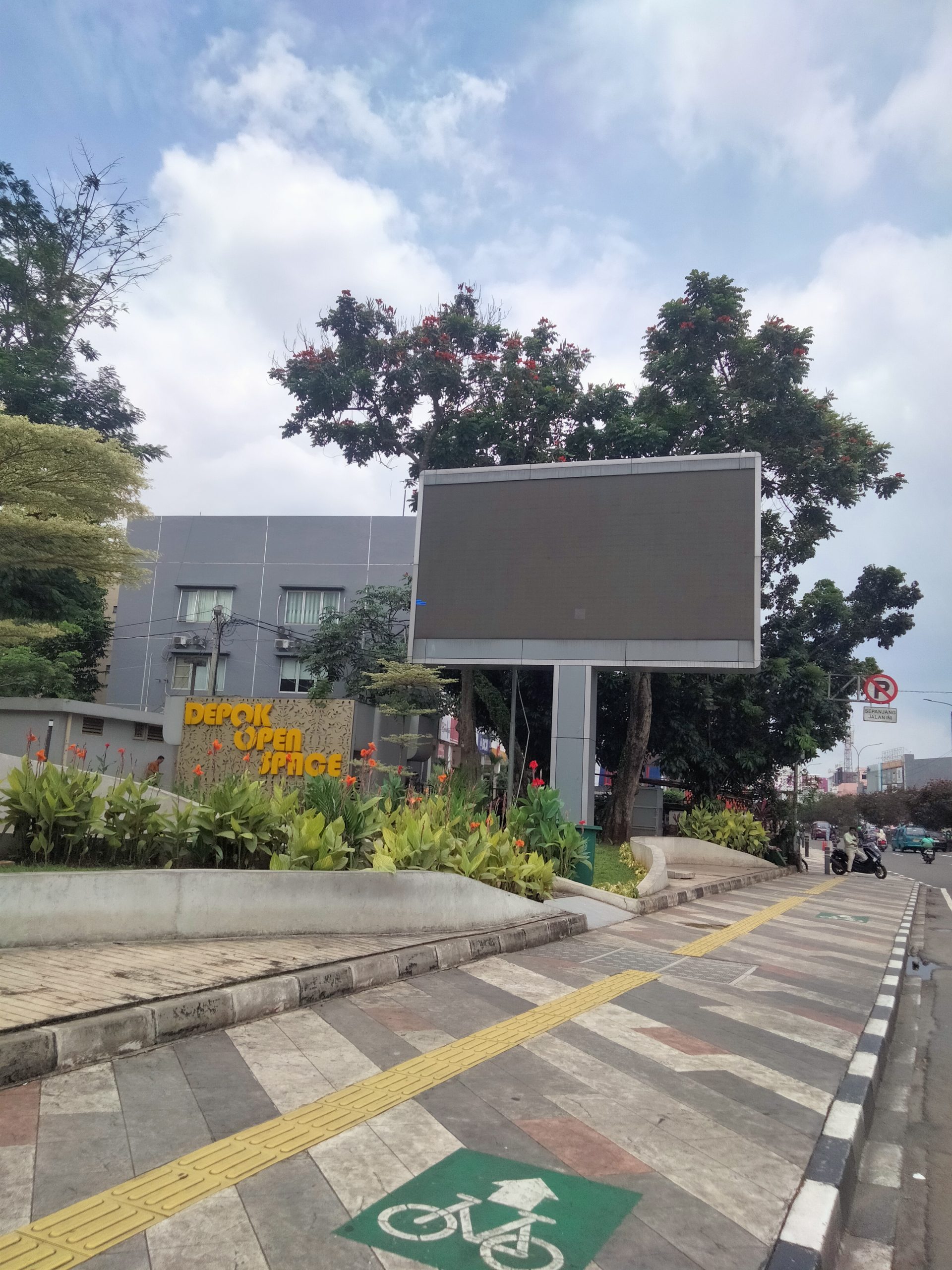 Terkait Videotron Depan Kantor Pemkot Depok Tak Berfungsi, Inilah Penjelasan Diskominfo