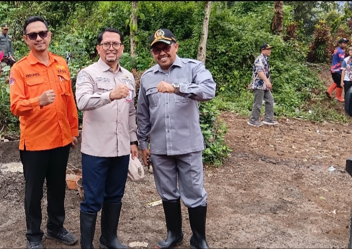 Pemkab Bondowoso dan BPBD Tanam 2.000 Bibit Pohon di Desa Gunungsari untuk Perkuat Mitigasi Banjir