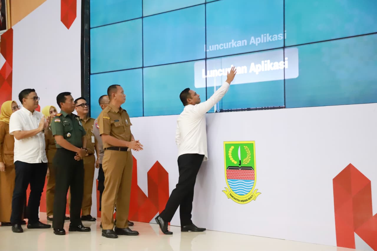 Pemkab Bekasi Ciptakan Aplikasi Baru Layanan Perizinan untuk Permudah Birokrasi dan Investasi