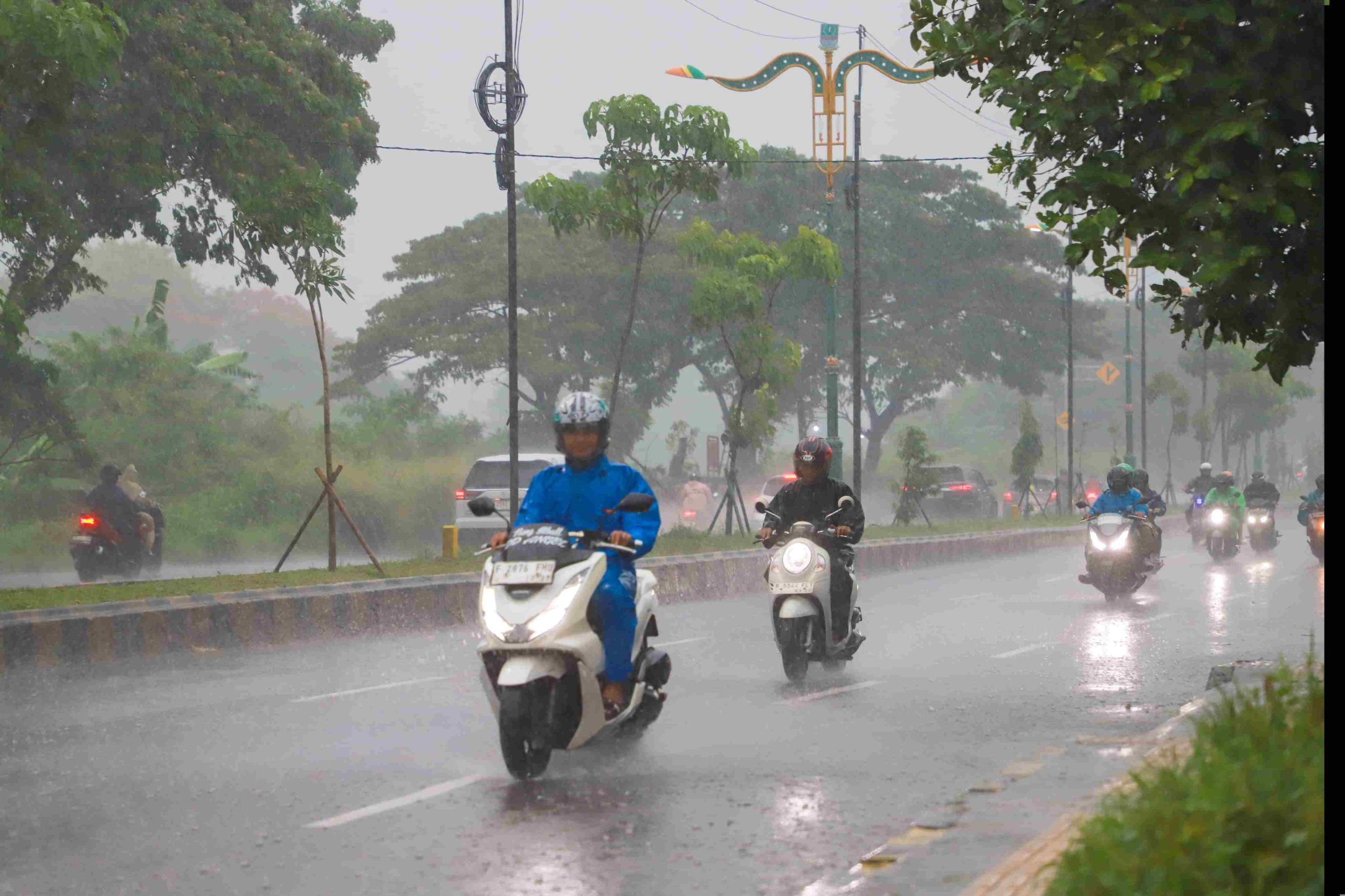 Intensitas Curah Hujan Tinggi, Warga Kabupaten Bekasi Dihimbau Tingkatkan kewaspadaan