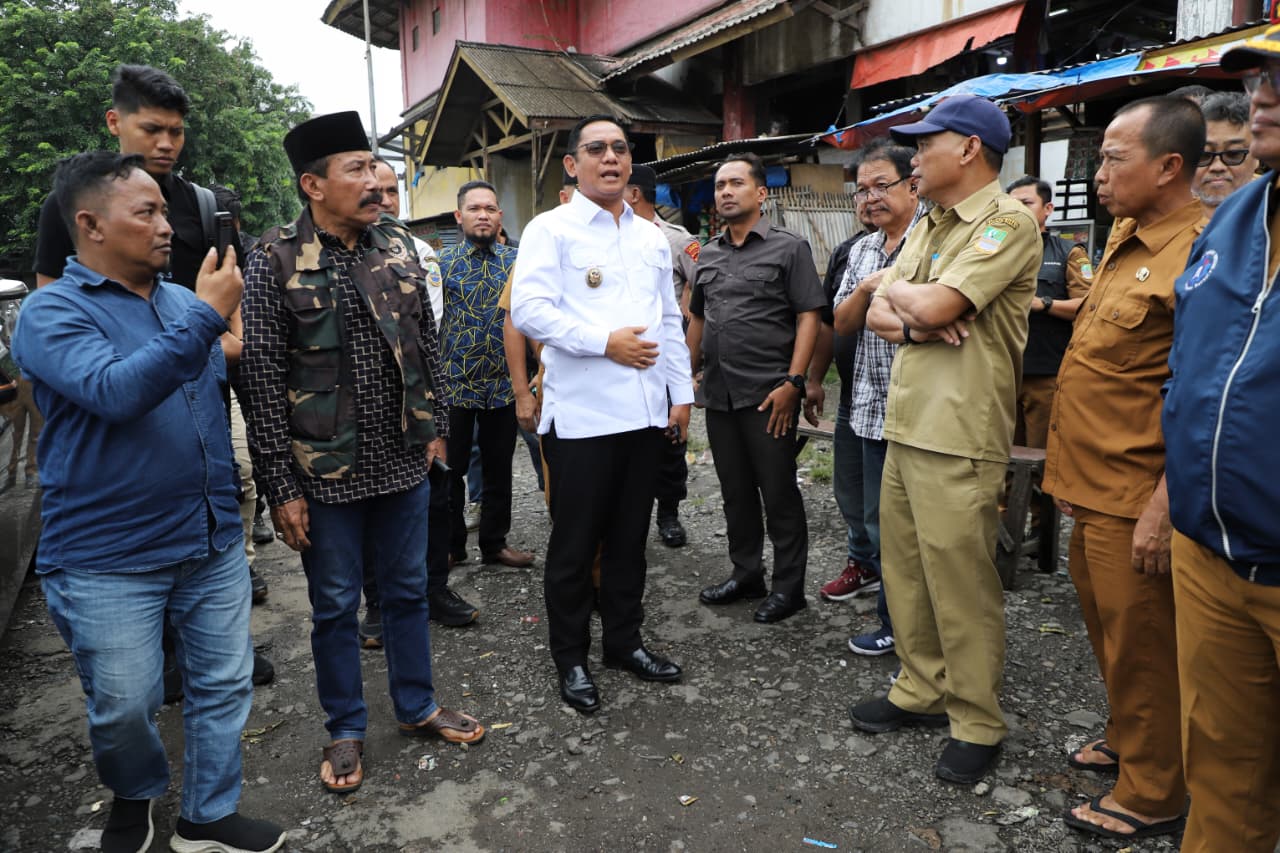 Atasi Masalah Lapak Pasar Tumpah Cikarang, Pemkab Bekasi Siapkan Relokasi ke Jalan Tumaritis