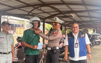 Samsat Kabupaten Bekasi Gencarkan Operasi Gabungan di Depan Kantor Kecamatan Cikarang Utara