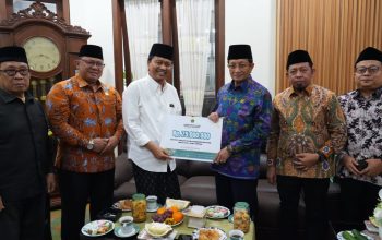 Serap Aspirasi Langsung, Menag Minta Presiden Tidak Bedakan Antara Pesantren dan Sekolah