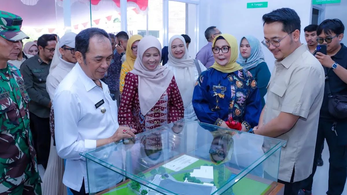 Wali Kota Cimahi Resmikan Laboratorium Kesehatan Masyarakat, Warga Tak Perlu Lagi Uji Sampel ke Luar Daerah