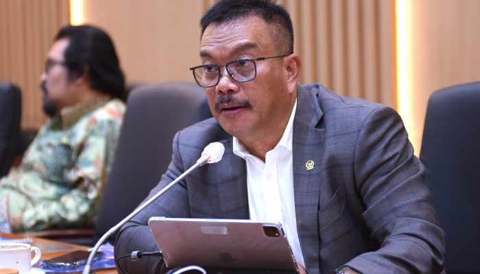 Dorong THR Diberikan H-14, Komisi IX DPR RI : untuk Dongkrak Ekonomi