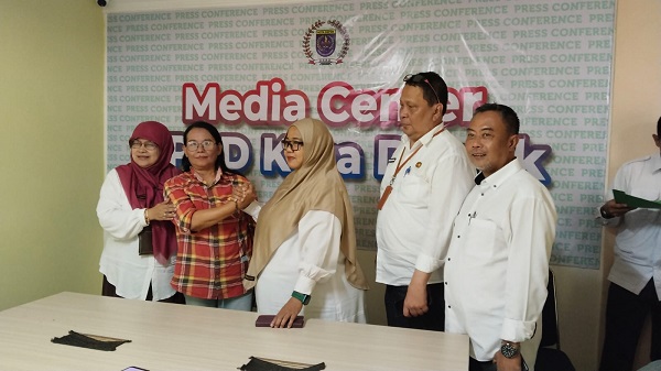 Soal Insiden Jurnalis dan Staf Sekwan DPRD Depok, Kini Berakhir Damai Saling Memaafkan