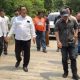 Tinjau Lokasi PISEW di Desa Larangan, Daniel Mutaqien Tegaskan Komitmen Bangun Infrastruktur Desa