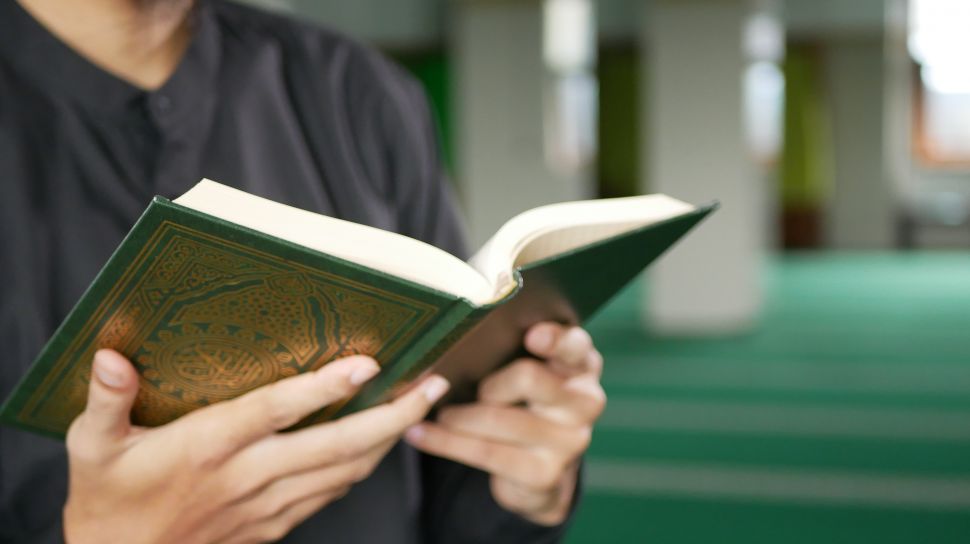 Baca Yasin di Malam Nisfu Sya'ban untuk Hajat Tertentu, Bagaimana Hukumnya?