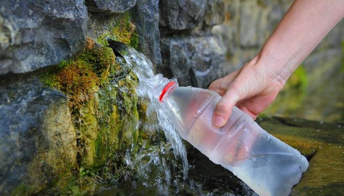 Komisi VII DPR RI Dorong Pembentukan Panji AMDK Guna Merespons Maraknya Laporan Pelanggaran Perizinan Air Minum