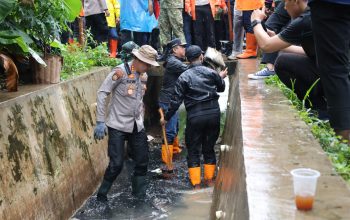 Aksi Bersih Jakarta Timur, Forkopimko Bersatu Pulihkan Kali Sunter dan Jaga Ketertiban Wilayah