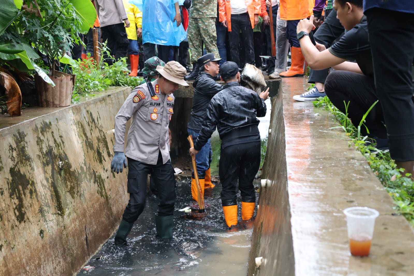 Aksi Bersih Jakarta Timur, Forkopimko Bersatu Pulihkan Kali Sunter dan Jaga Ketertiban Wilayah