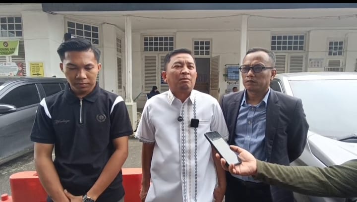 Usai Sidang Gugatan Praperadilan Kasus Dugaan Kriminalisasi Khairul Anwar, Bidkum Polda Sumsel Tak Berkomentar Saat Ditanya Wartawan