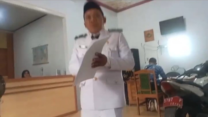 Diduga Pelihara Pamong Tanpa SK, Pemdes Tempel Kulon Langgar Aturan Tata Kelola Desa