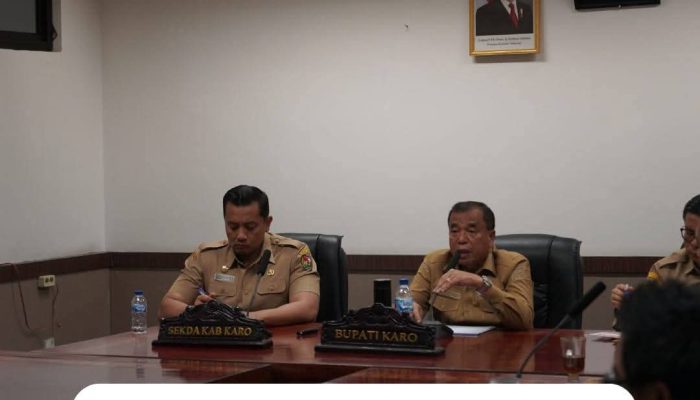 Pimpin Rapat Persiapan Hari Jadi ke-80, Bupati Karo Dorong Perayaan Berdampak Nyata bagi Masyarakat
