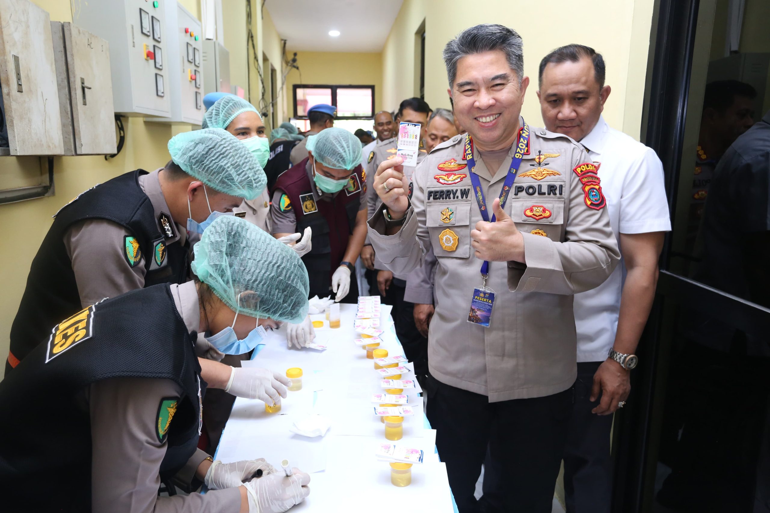 Kapolda Sumut Lakukan Tes Urine Serentak Tindaklanjuti Instruksi Kapolri dalam Rapim 2026