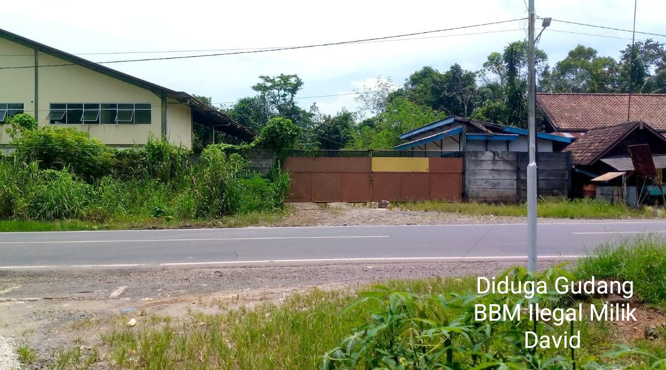 Cari Aman, !!! Gudang BBM Ilegal Diduga Milik David Dioperasikan Oleh Dedi Dari Pegayut Pindah Ke Prabumulih