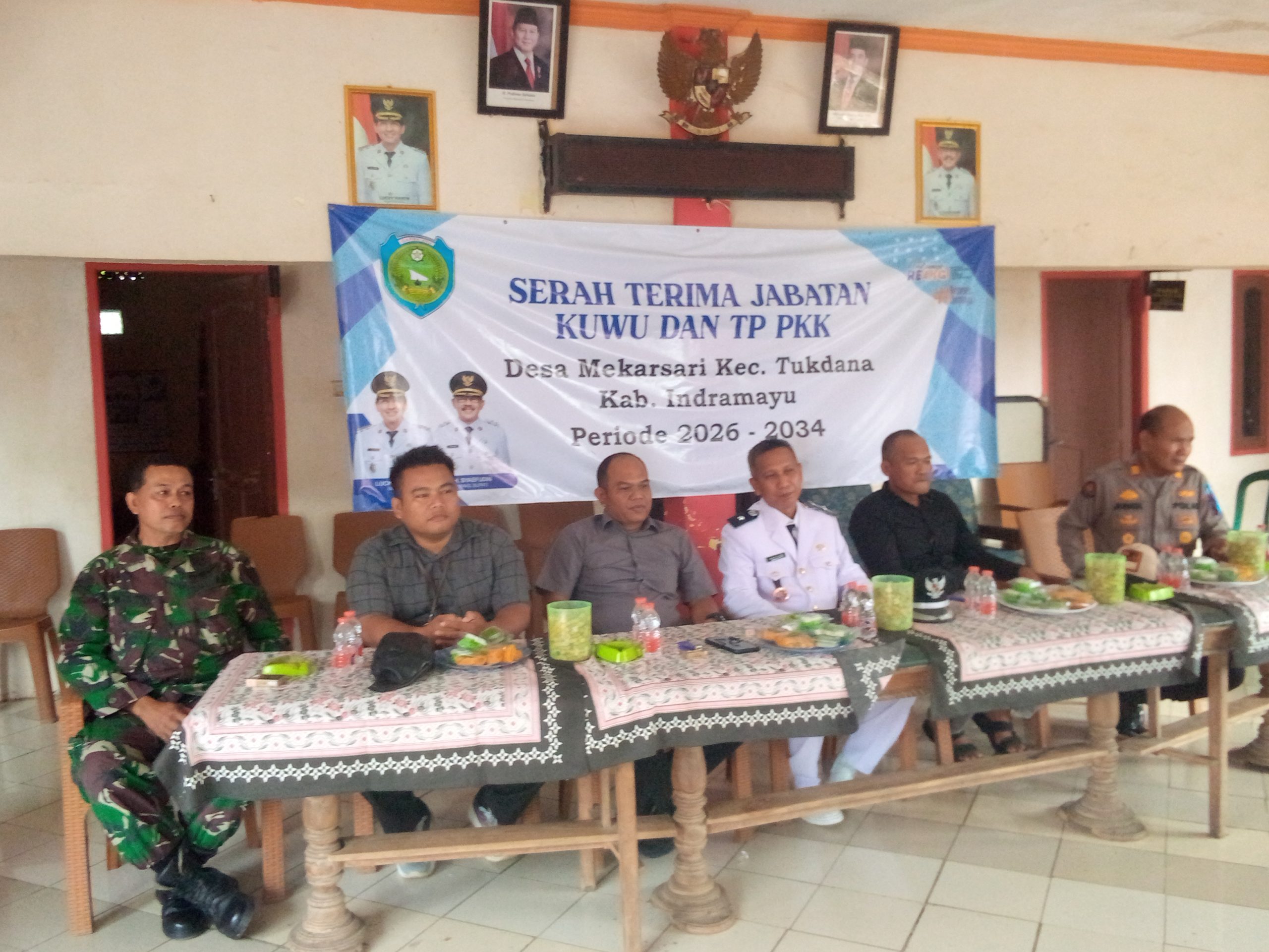 Sertijab Kuwu dan Ketua TP PKK Periode 2026–2034 Berlangsung Khidmat, H. Wartaka Resmi Pimpin Desa Mekarsari