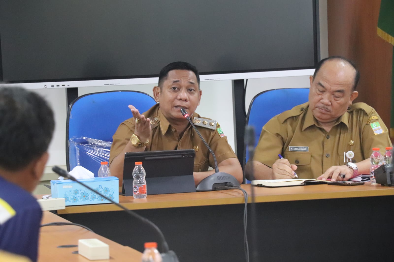 Terima Audiensi Petani Daerah Utara Bekasi, Plt Bupati Asep Surya Atmaja Siapkan Sejumlah Langkah Penyelesaian