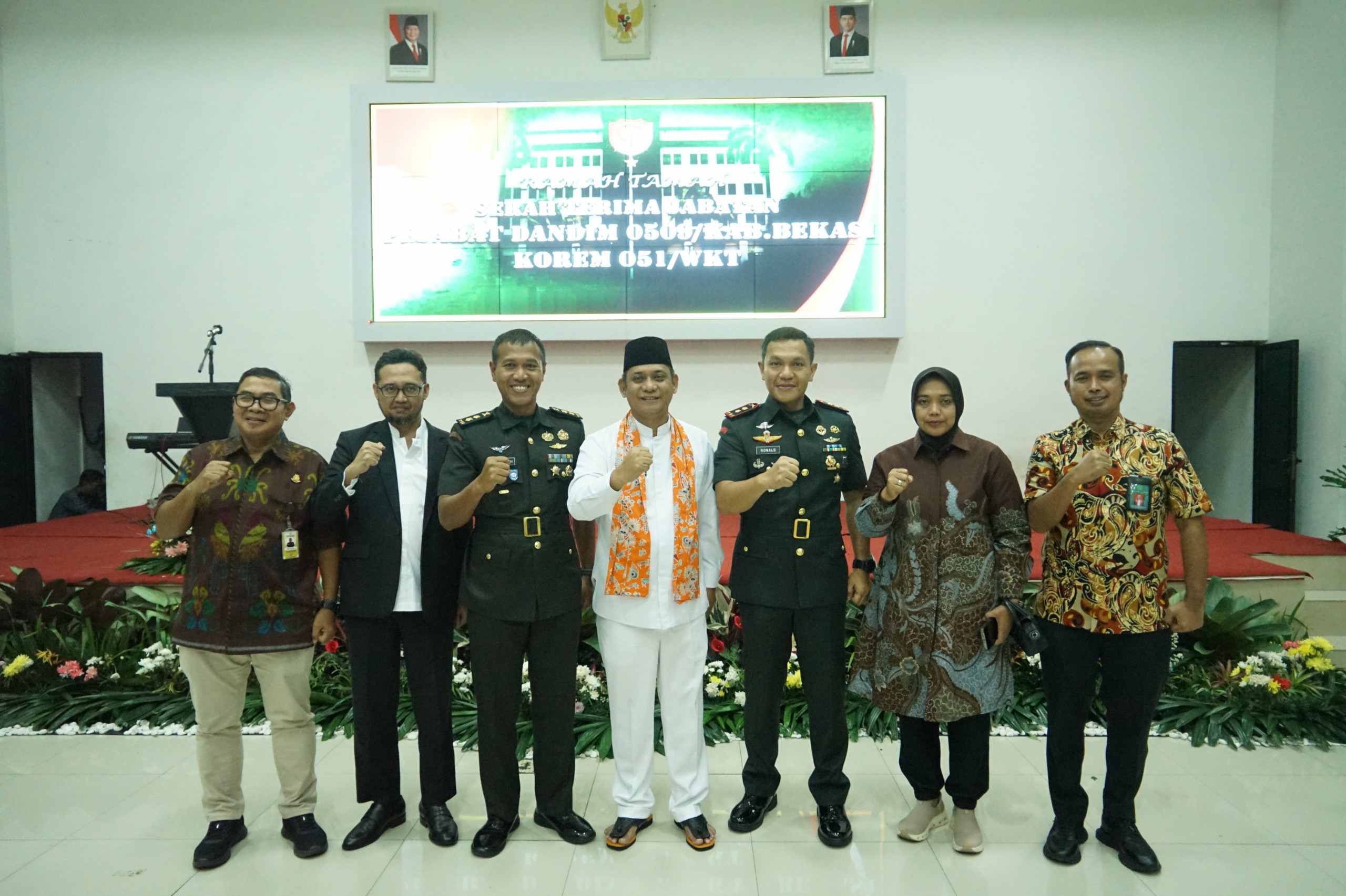 Hadiri Sertijab Dandim 0509/Kabupaten Bekasi, Plt Bupati Tekankan Keberlanjutan Sinergi Pemda dengan TNI
