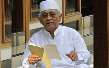 Makna Umur yang Berkah, Gus Mus: Bukan soal Panjang, tapi Manfaat