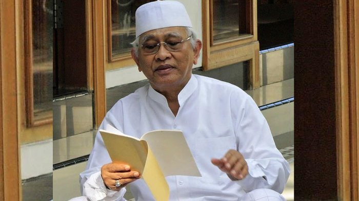 Makna Umur yang Berkah, Gus Mus: Bukan soal Panjang, tapi Manfaat