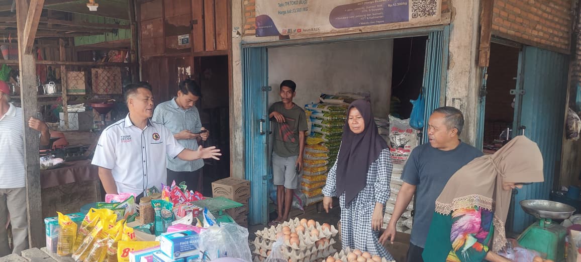 Cek Perkembangan Harga Sejumlah Bahan pokok Jelang Idulfitri, Polres Lampung Utara Lakukan Pemantauan Pasar
