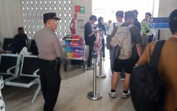 Polres Lampung Utara  Pantau Arus Balik Lebaran  Idulfitri  1447 H Di Stasiun Kotabumi