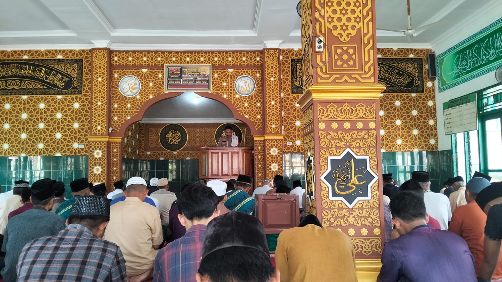 Safari Jumat , Polsek sungkai jaya Gelar Binluh Kamtibmas Di Masjid Almutaqin