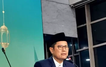 Sikapi Perbedaan Penetapan Hari Raya Idul Fitri, Waketum MUI Ajak Umat Jaga Persatuan