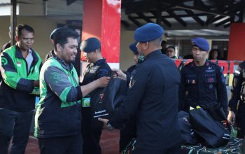 Hangat dalam Kebersamaan, Satuan Brimob Polda Sumut Gelar “Ngobrol Bareng Bang Ojol” dan Komunitas Pecinta Lingkungan
