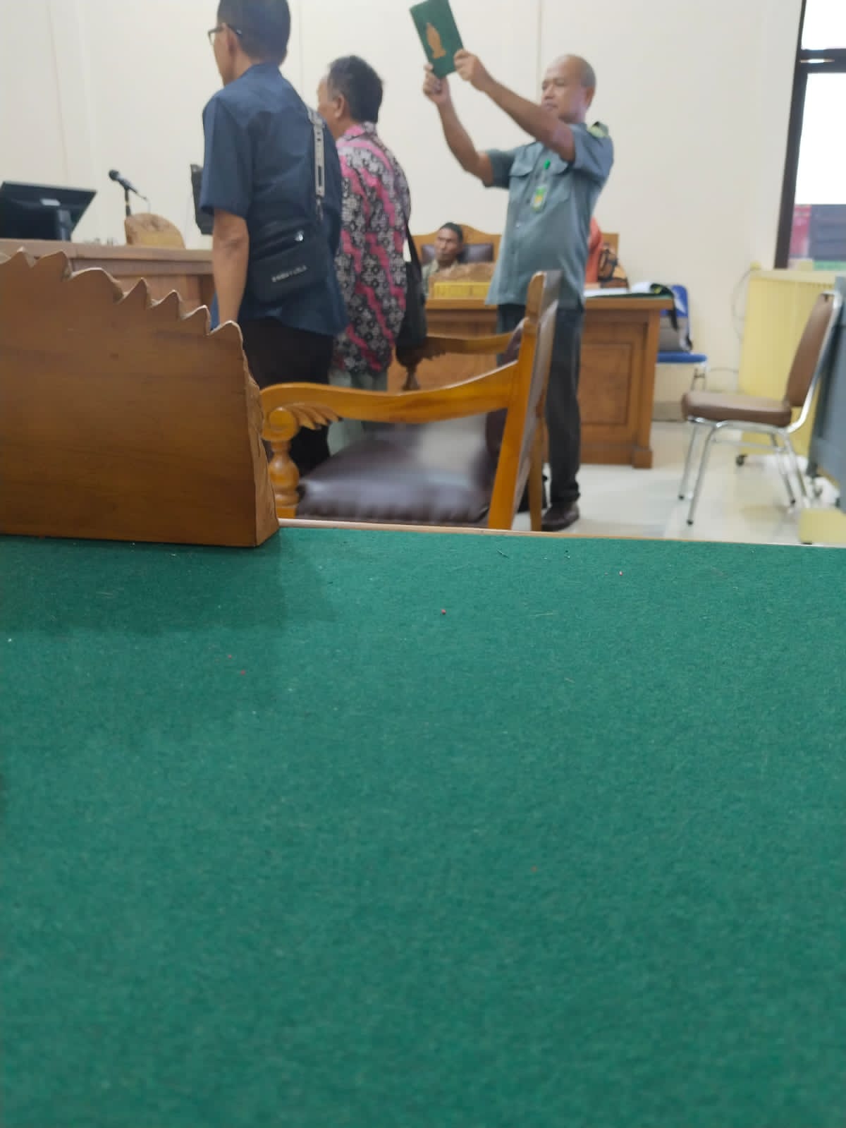Kedua Saksi Tergugat Tidak Mampu Buktikan Tanah Sewa, yang Diklaim Tergugat