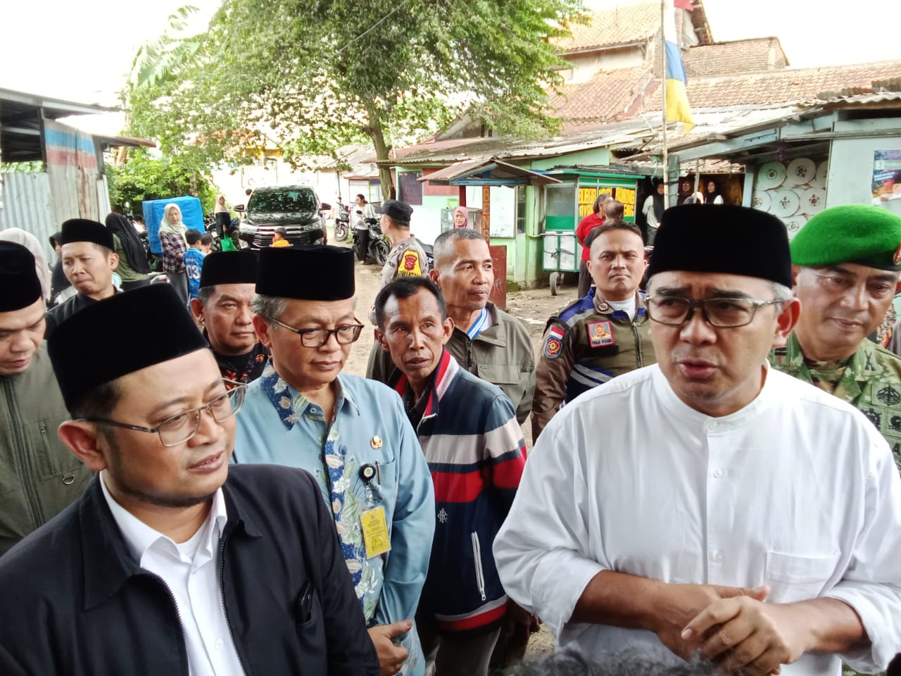 Sinergi Ramadan: Yayasan Al-Afifiyah Salurkan 7 Ton Beras untuk Warga