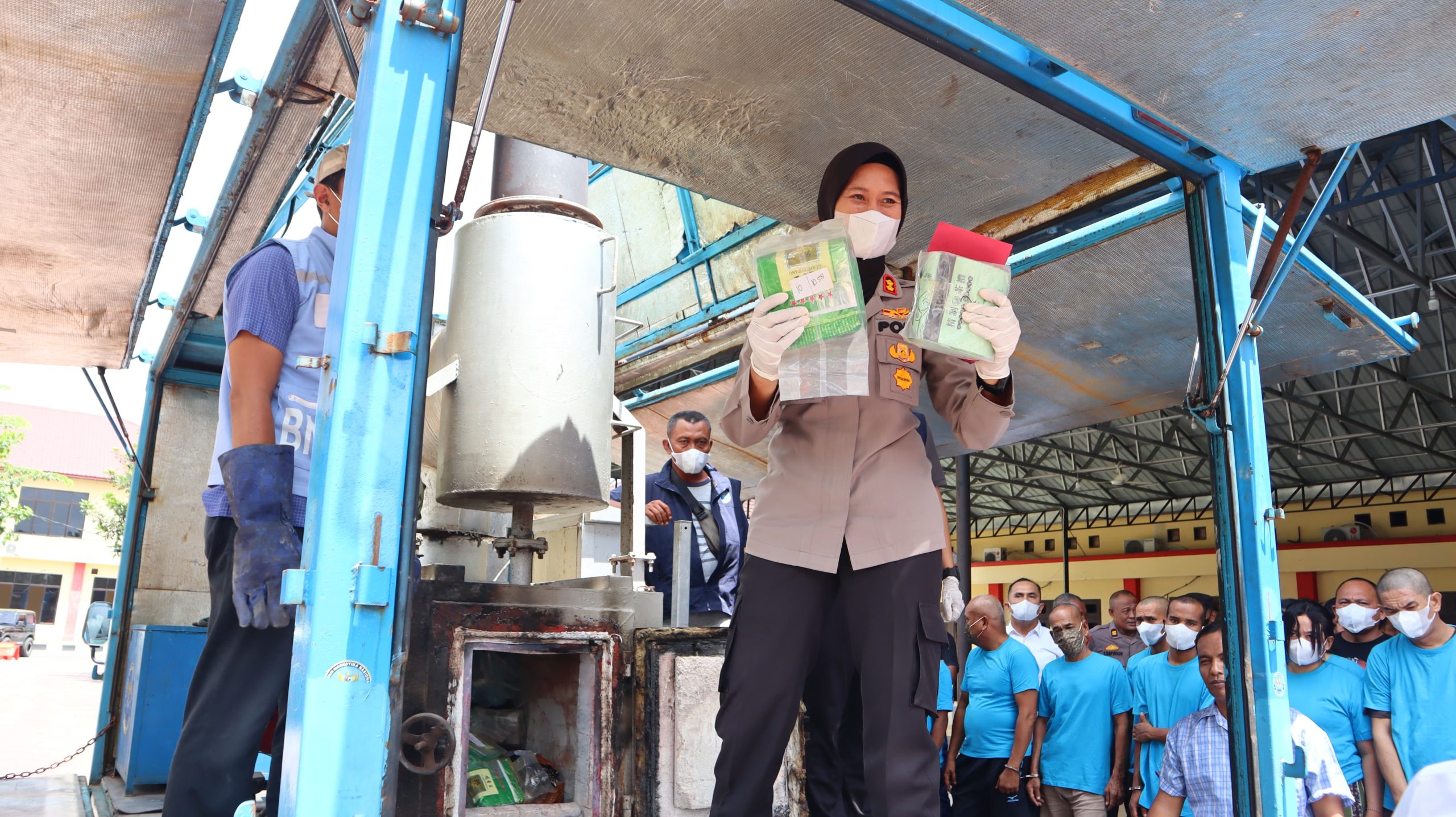 Polresta Deli Serdang Musnahkan Barang Bukti Narkoba Senilai Tujuh Miliar Rupiah Polresta Deli Serdang Musnahkan Barang Bukti Narkoba Senilai Tujuh Miliar Rupiah