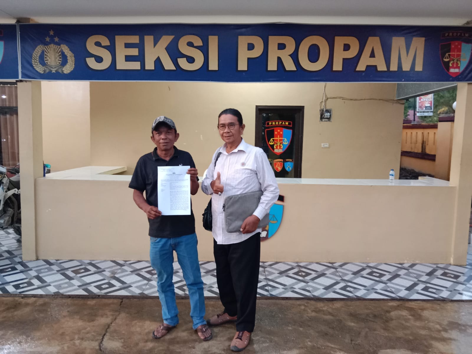 Erik Pasaribu Diduga Dianiaya Saat Pemeriksaan, Keluarga dan Kuasa Hukum Datangi Polres Tapteng
