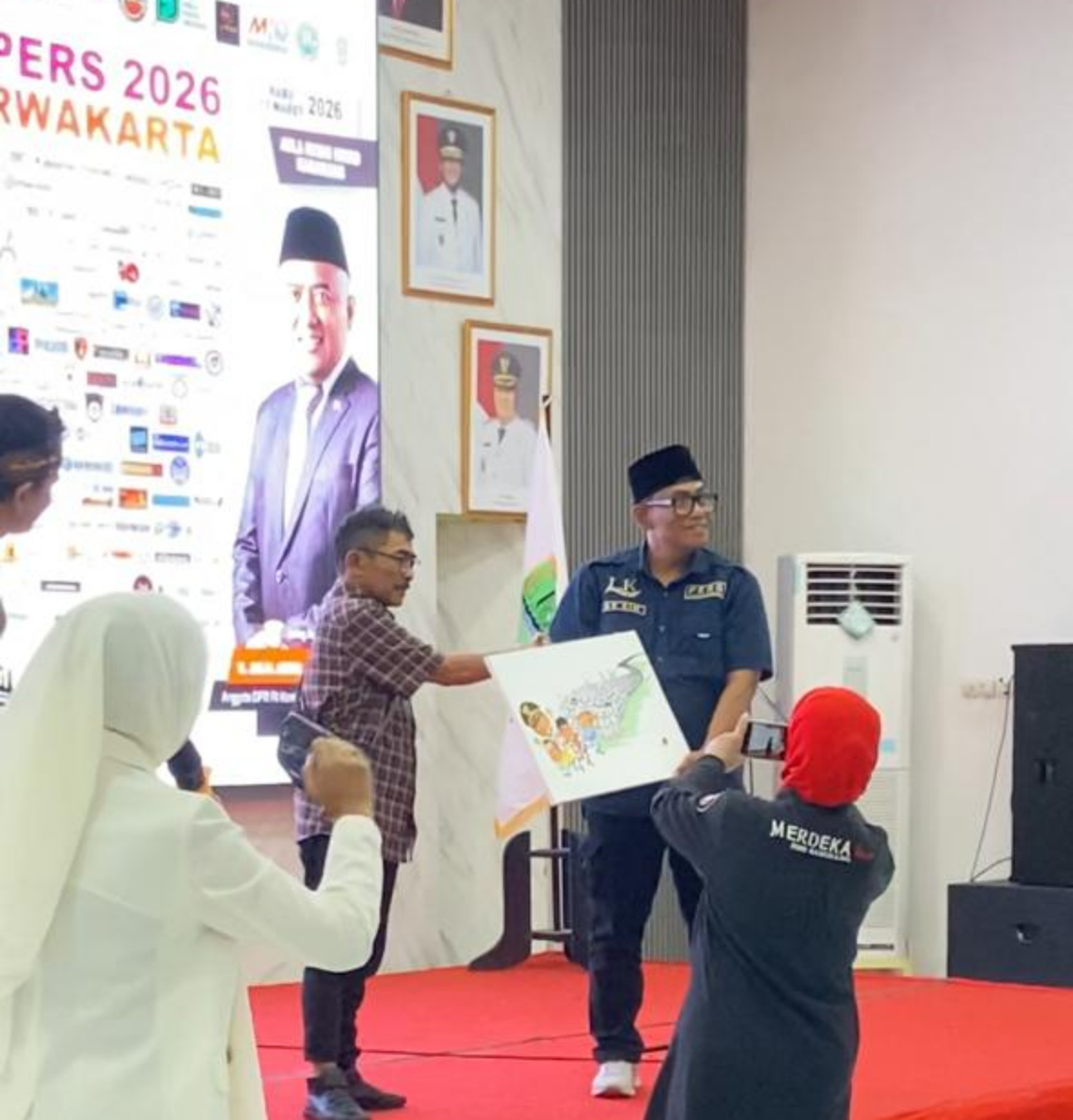 Silaturahmi Akbar Pers Bekasi, Karawang, Purwakarta, Hadirkan Tokoh Ikonik Lembergar Hedot