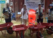 Bantu Pemulihan Pascabanjir, YEU Bagikan Wadah Air dan Edukasi Perilaku Hidup Bersih
