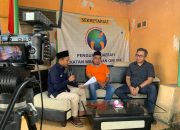 Talkshow IWO Indramayu: Edi Fauzi Nilai Pemerintahan Lucky Hakim Masih Jalan “Autopilot”