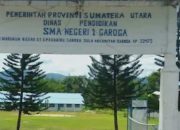 BAU KORUPSI DANA BOS MENGUAT DI SMAN 1 GAROGA, APH DIMINTA TURUN TANGAN – KEPALA SEKOLAH DIDUGA BUNGKAM HINDARI KONFIRMASI