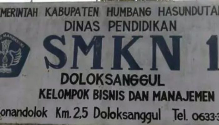 Aroma Penyimpangan Dana BOS di SMKN 1 Doloksanggul Menguat, Dinas Pendidikan Diminta Turun Tangan – APH Harus Bergerak