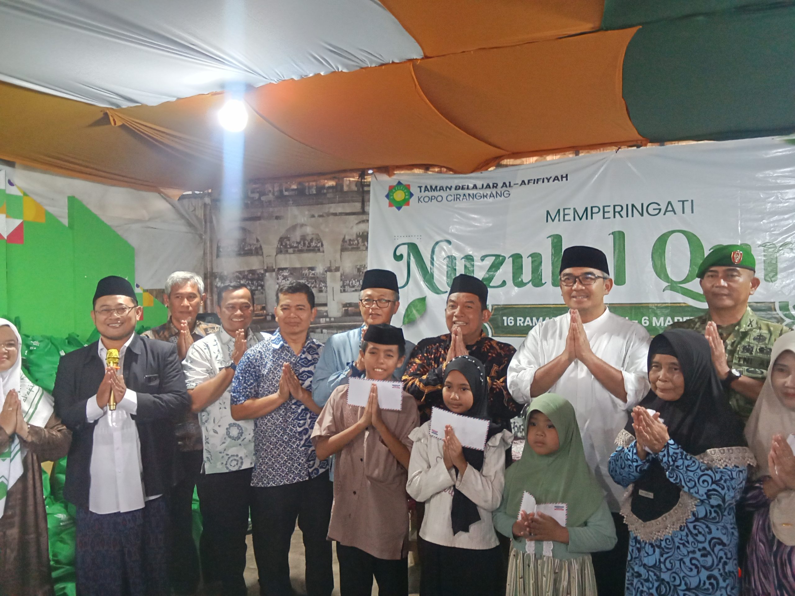Sinergi Ramadan: Yayasan Al-Afifiyah Salurkan 7 Ton Beras untuk Warga