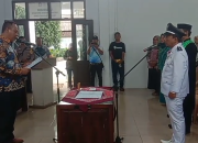 Sekda Indramayu Lantik Kuwu PAW Desa Jatibarang Baru, Tekankan Pelayanan dan Transparansi