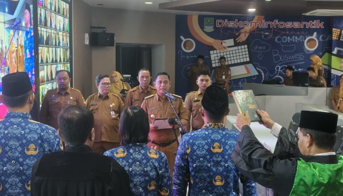 Plt Bupati Bekasi Lantik 464 Pejabat Fungsional Guna Perkuat profesionalisme ASN Layani Publik