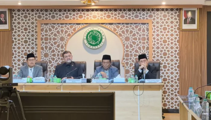 Iran Komitmen Jalin Persahabatan dengan Indonesia, Terungkap Saat Kunjungan Dubes Boroujerdi ke MUI