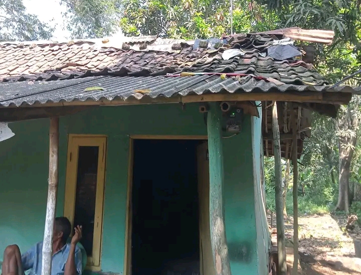 Viral di MedSos, Rumah Bapak Darta Tak Layak Huni Didesa Tegalgirang Bangodua