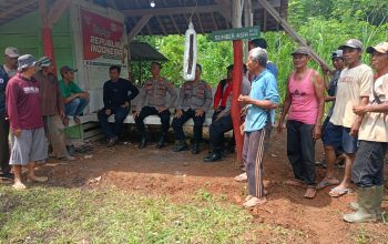 Sat Binmas Polres Lampung Utara  Sambangi Desa Sumber Arum,Perkuat Sinergi Kamtibmas