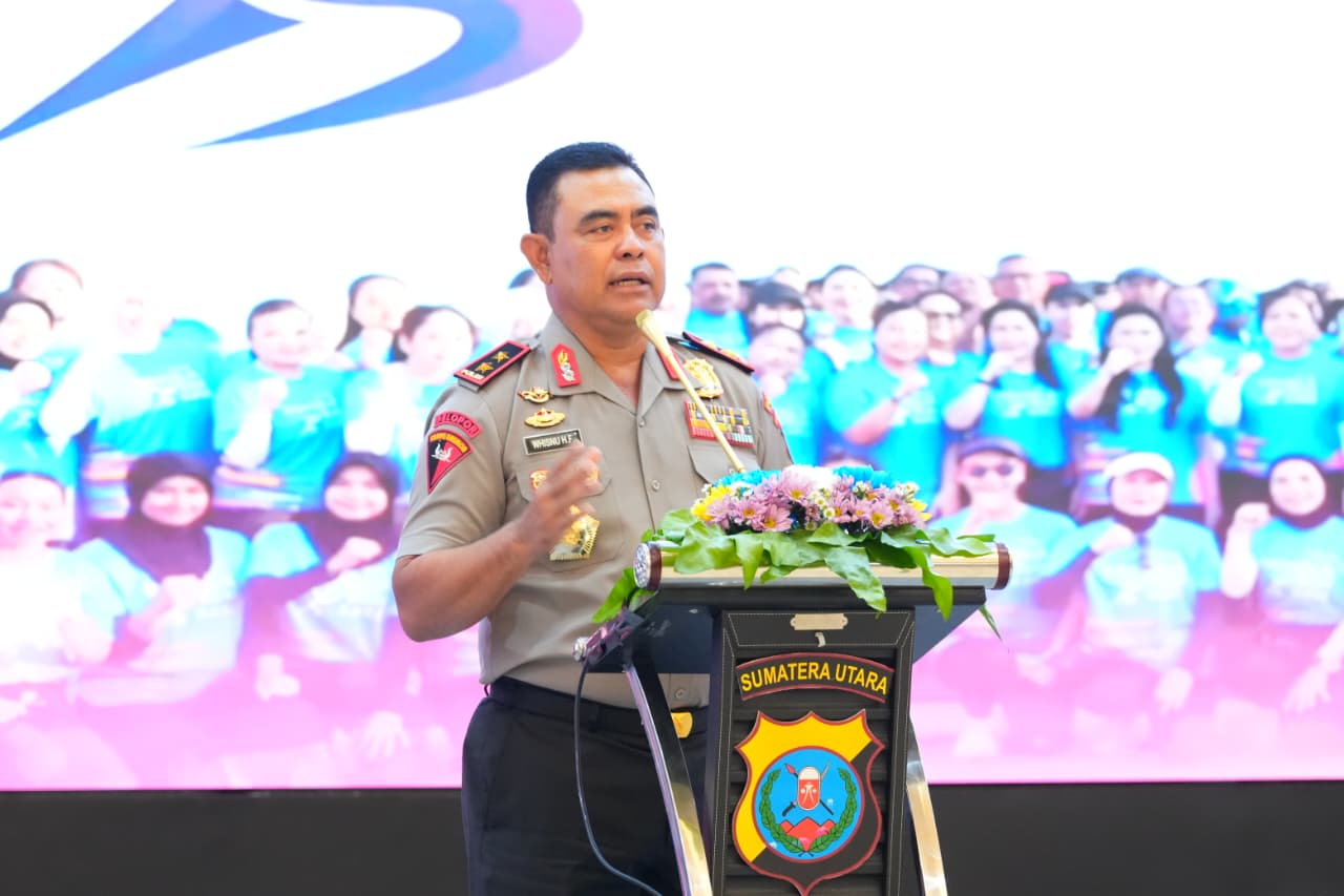 Kapolda Sumut Lepas Kontingen Kemala Run 2026 ke Bali, Tekankan Sportivitas dan Soliditas Keluarga Besar Polri