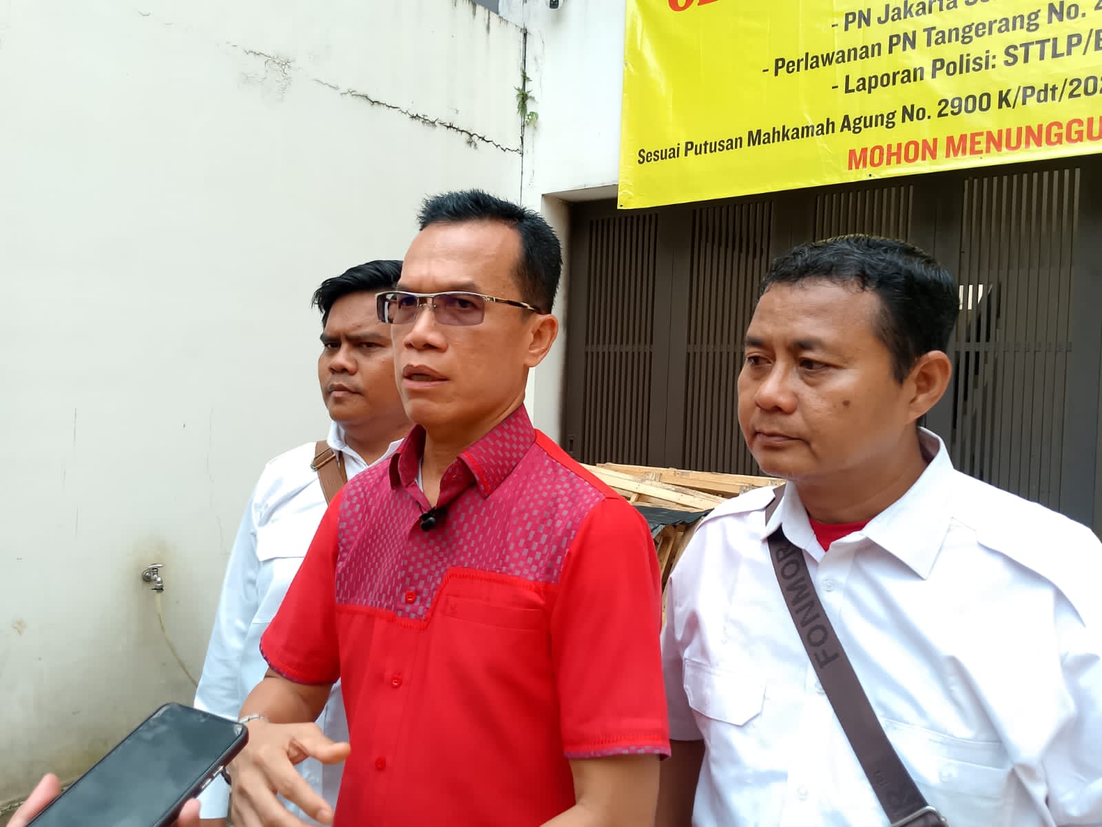 Rumah Dieksekusi, Utang Masih Tersisa Miliaran: Ada Apa di Balik Lelang Ini?